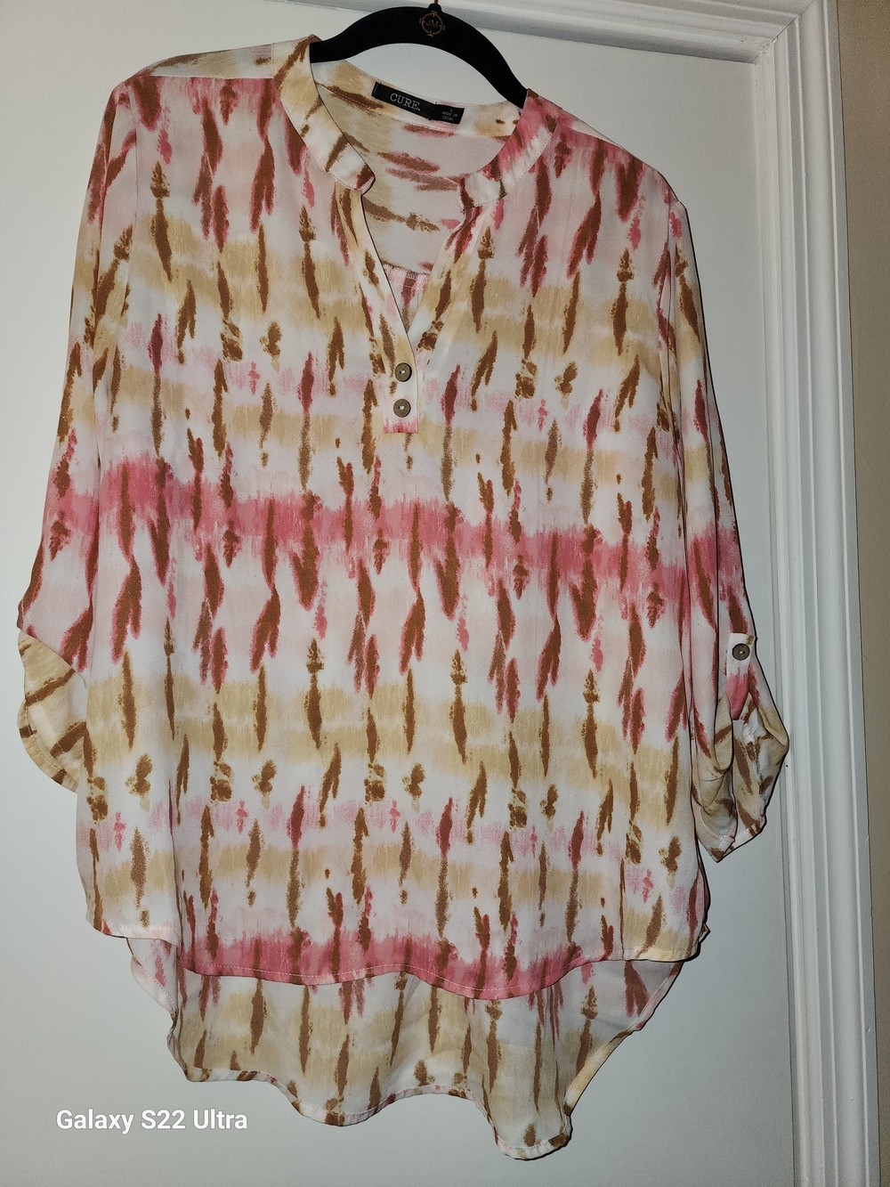 Cupio Pink and Tan Watercolor Tie-Dye Tunic Blouse